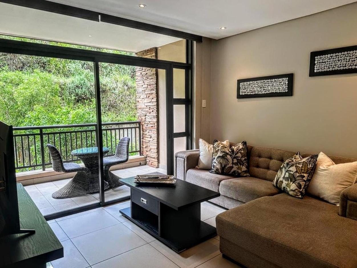 Apartment Retreat, Private Suite, Zimbali Estate *